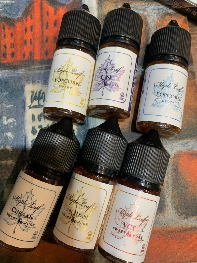 小煙油-Maple Leaf 楓葉 加拿大